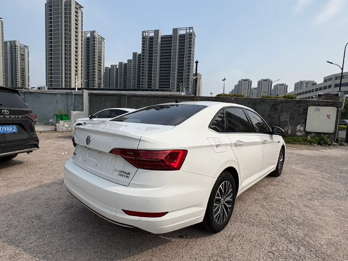 2021 Volkswagen Sagitar 1.2T 116HP L4 7DCT,autocango,china used car exporter,china ev exporter,chinese used car exporter,chinese used ev exporter