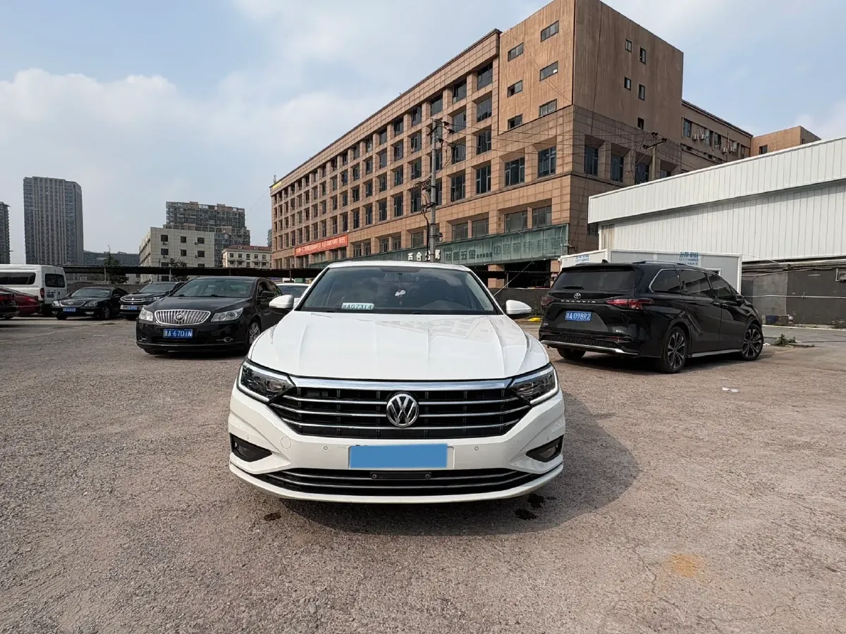 2021 Volkswagen Sagitar 1.2T 116HP L4 7DCT,autocango,china used car exporter,china ev exporter,chinese used car exporter,chinese used ev exporter