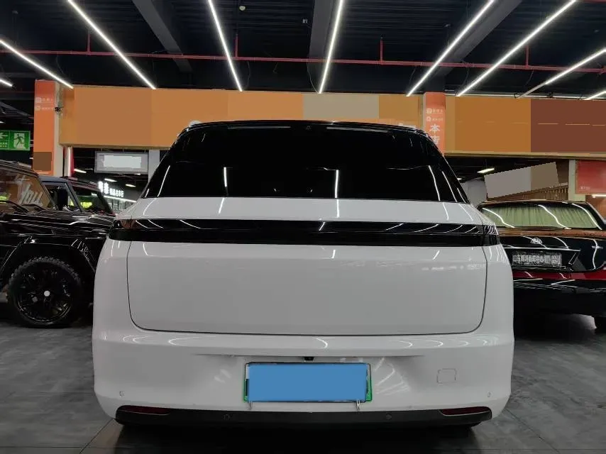 2023 Li L7 Range Extended 154HP REEV 40.9KWH,autocango,china used car exporter,china ev exporter,chinese used car exporter,chinese used ev exporter