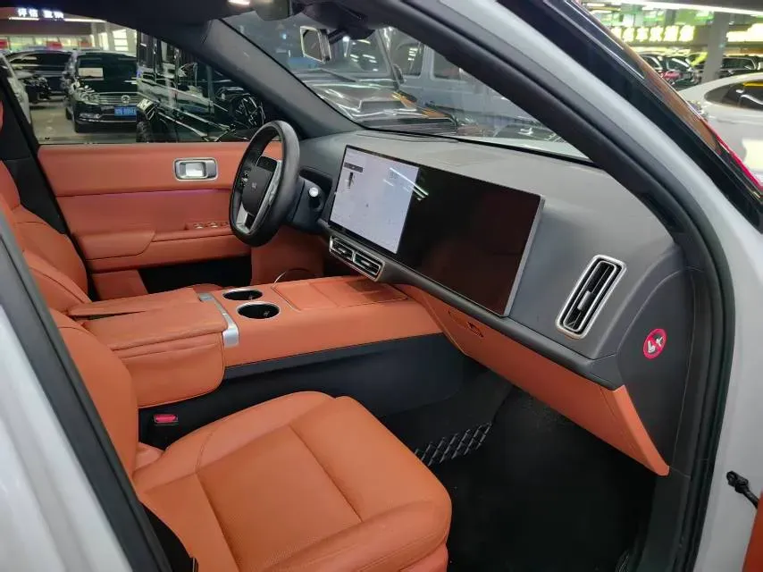 2023 Li L7 Range Extended 154HP REEV 40.9KWH,autocango,china used car exporter,china ev exporter,chinese used car exporter,chinese used ev exporter