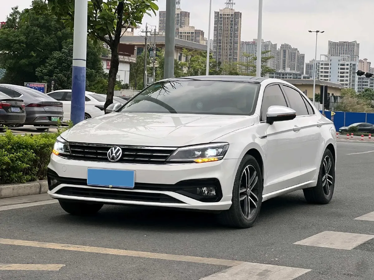 2021 Volkswagen Lamando 1.4T 150HP L4 7DCT,autocango,china used car exporter,china ev exporter,chinese used car exporter,chinese used ev exporter