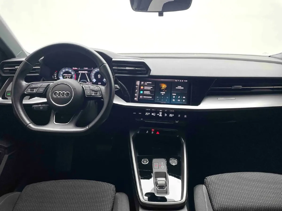 2023 Audi A3 1.4T 150HP L4 7DCT,autocango,china used car exporter,china ev exporter,chinese used car exporter,chinese used ev exporter