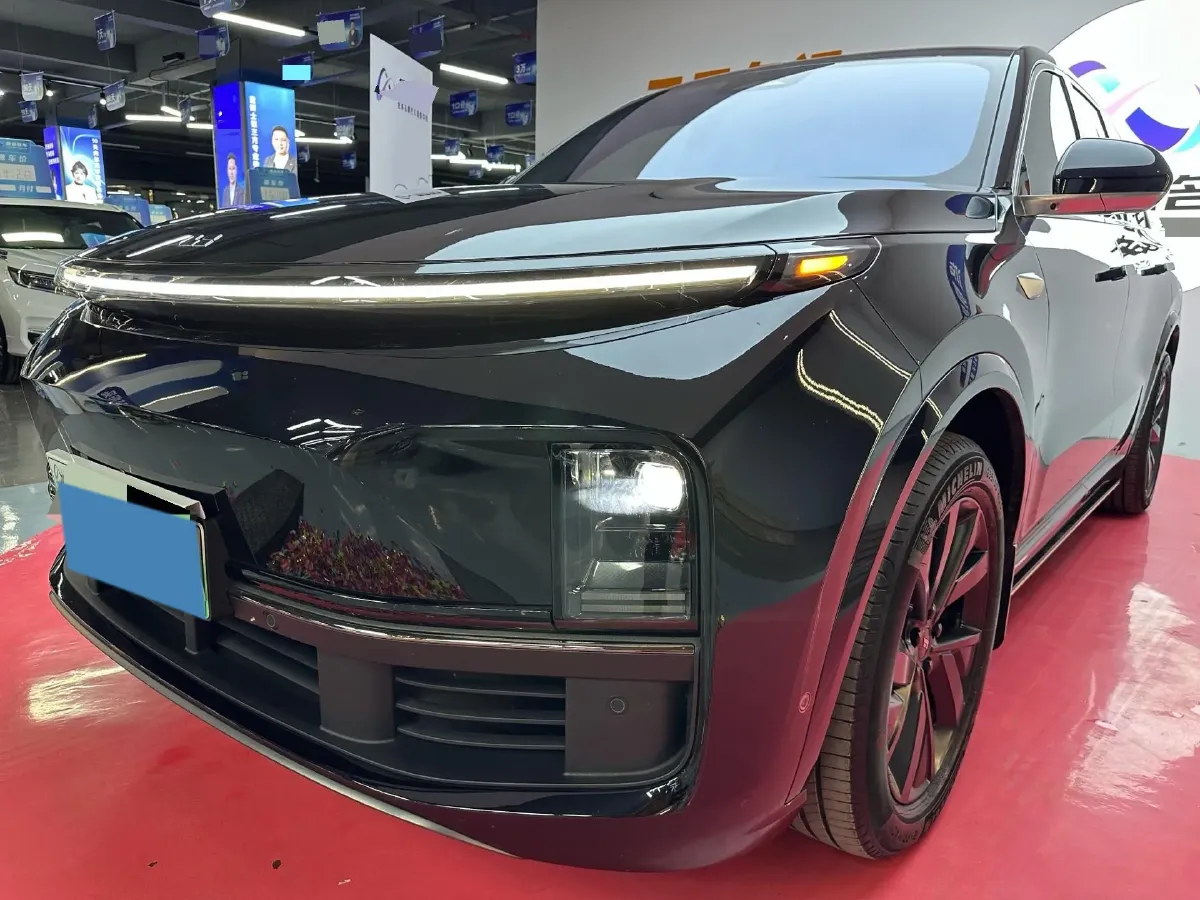 2023 Li L8 Range Extended 154HP REEV 40.9KWH,autocango,china used car exporter,china ev exporter,chinese used car exporter,chinese used ev exporter