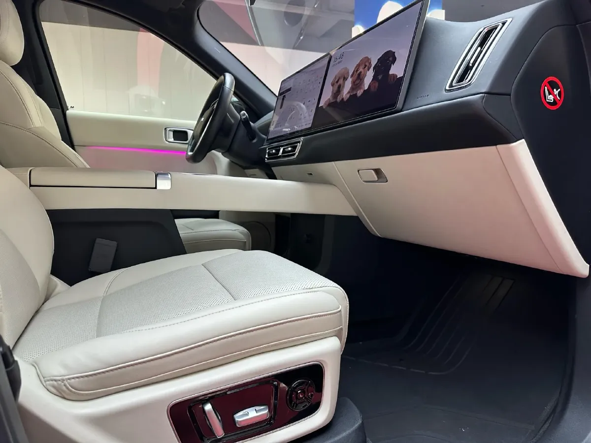 2023 Li L8 Range Extended 154HP REEV 40.9KWH,autocango,china used car exporter,china ev exporter,chinese used car exporter,chinese used ev exporter