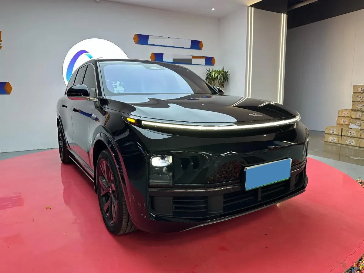 2023 Li L8 Range Extended 154HP REEV 40.9KWH,autocango,china used car exporter,china ev exporter,chinese used car exporter,chinese used ev exporter