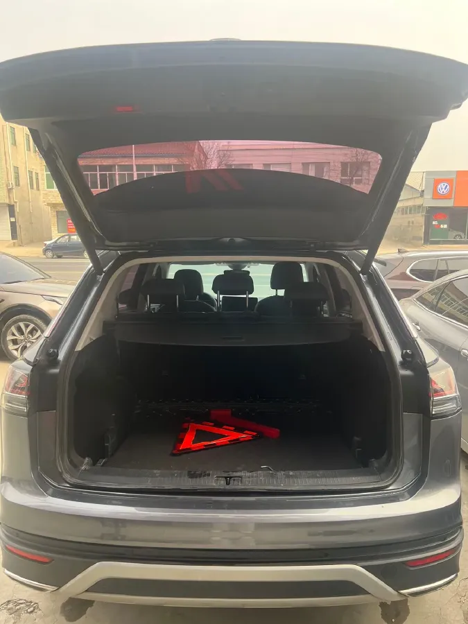 2023 Volkswagen Tayron 1.4T 150HP L4 7DCT,autocango,china used car exporter,china ev exporter,chinese used car exporter,chinese used ev exporter