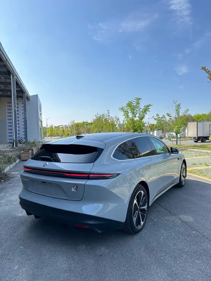 2023 NIO ET5T BEV 75KWH,autocango,china used car exporter,china ev exporter,chinese used car exporter,chinese used ev exporter