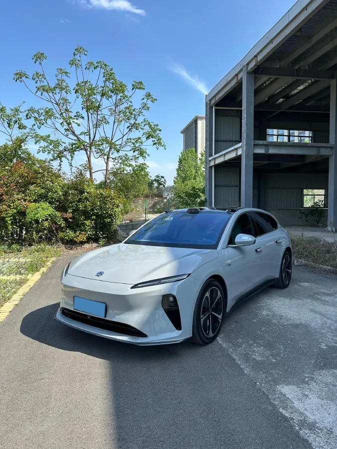 2023 NIO ET5T BEV 75KWH,autocango,china used car exporter,china ev exporter,chinese used car exporter,chinese used ev exporter