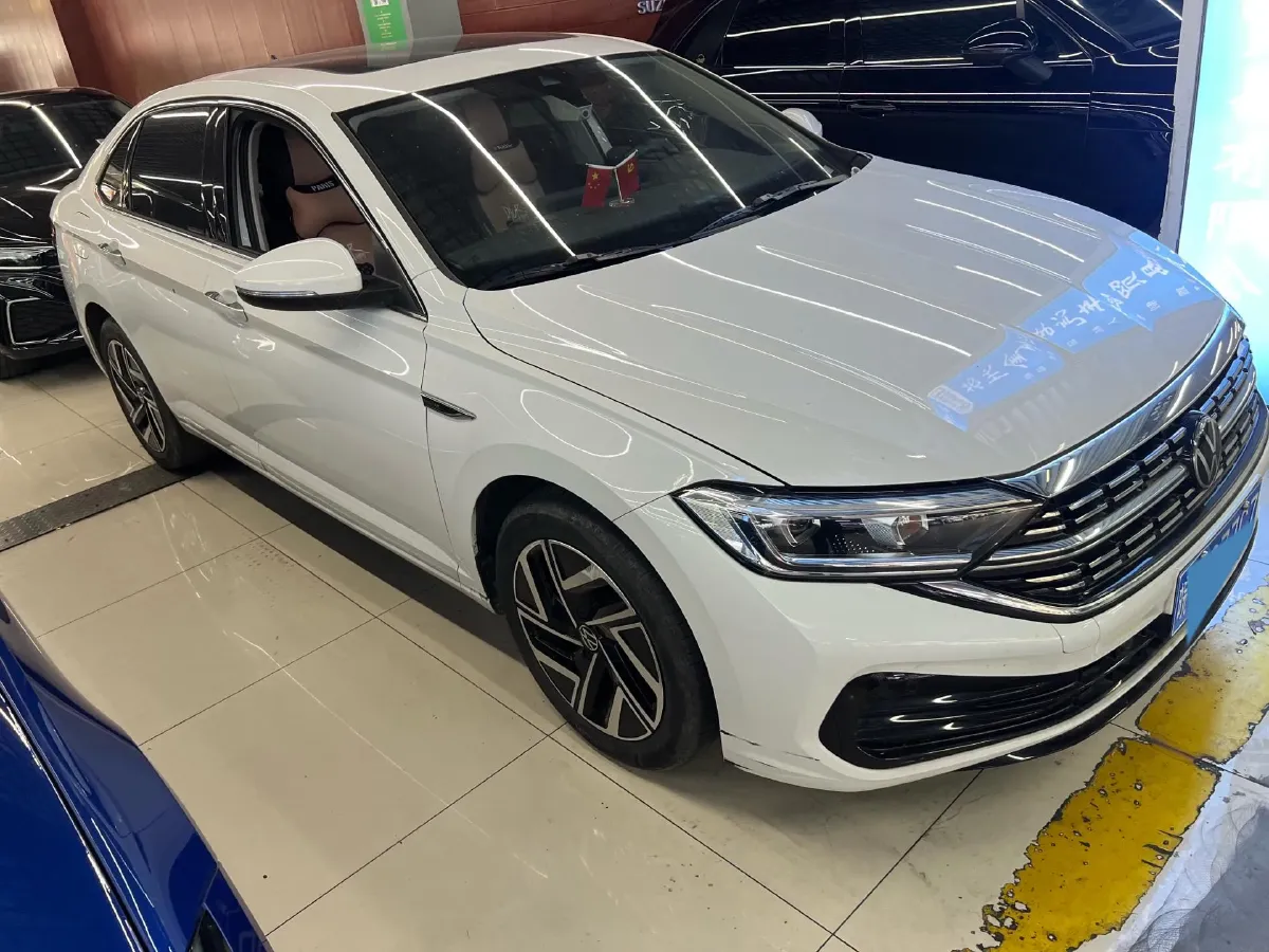 2023 Volkswagen Sagitar 1.5T 160HP L4 7DCT,autocango,china used car exporter,china ev exporter,chinese used car exporter,chinese used ev exporter