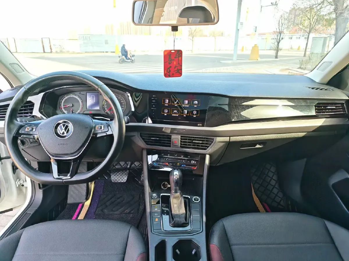 2021 Volkswagen Bora 1.5L 113HP L4 6AT,autocango,china used car exporter,china ev exporter,chinese used car exporter,chinese used ev exporter