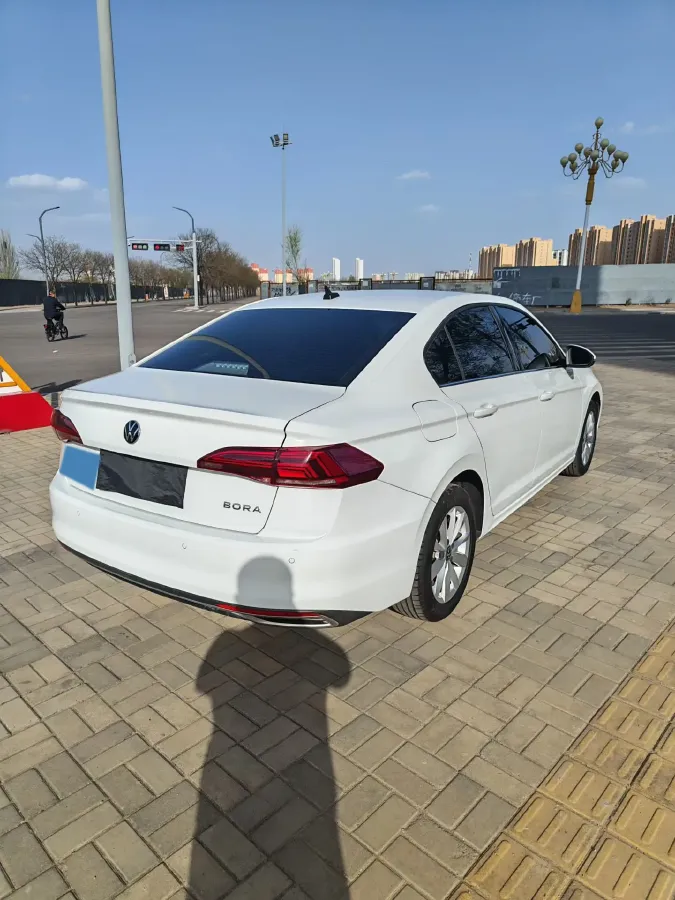 2021 Volkswagen Bora 1.5L 113HP L4 6AT,autocango,china used car exporter,china ev exporter,chinese used car exporter,chinese used ev exporter