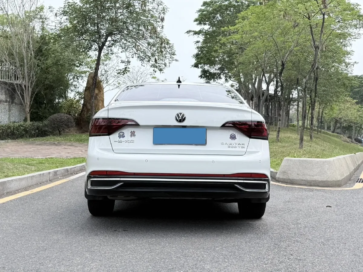 2024 Volkswagen Sagitar 1.5T 160HP L4 7DCT,autocango,china used car exporter,china ev exporter,chinese used car exporter,chinese used ev exporter