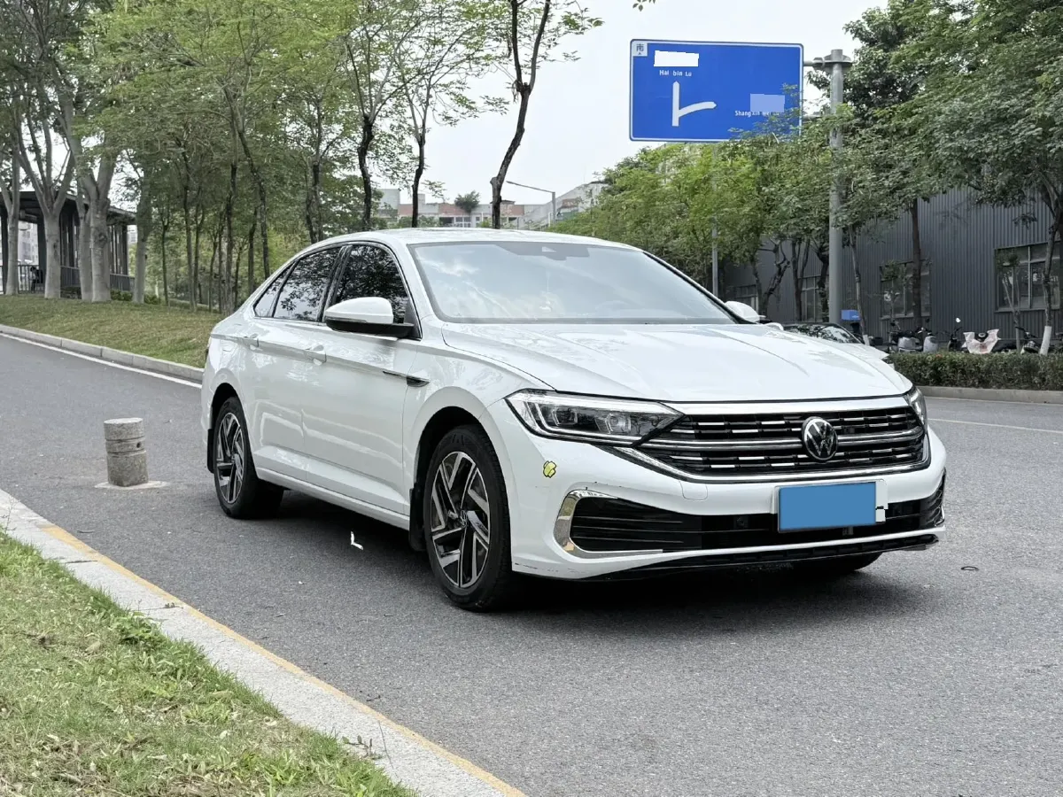2024 Volkswagen Sagitar 1.5T 160HP L4 7DCT,autocango,china used car exporter,china ev exporter,chinese used car exporter,chinese used ev exporter