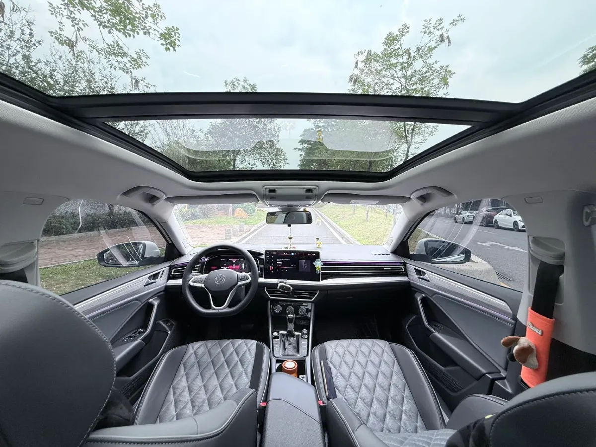 2024 Volkswagen Sagitar 1.5T 160HP L4 7DCT,autocango,china used car exporter,china ev exporter,chinese used car exporter,chinese used ev exporter