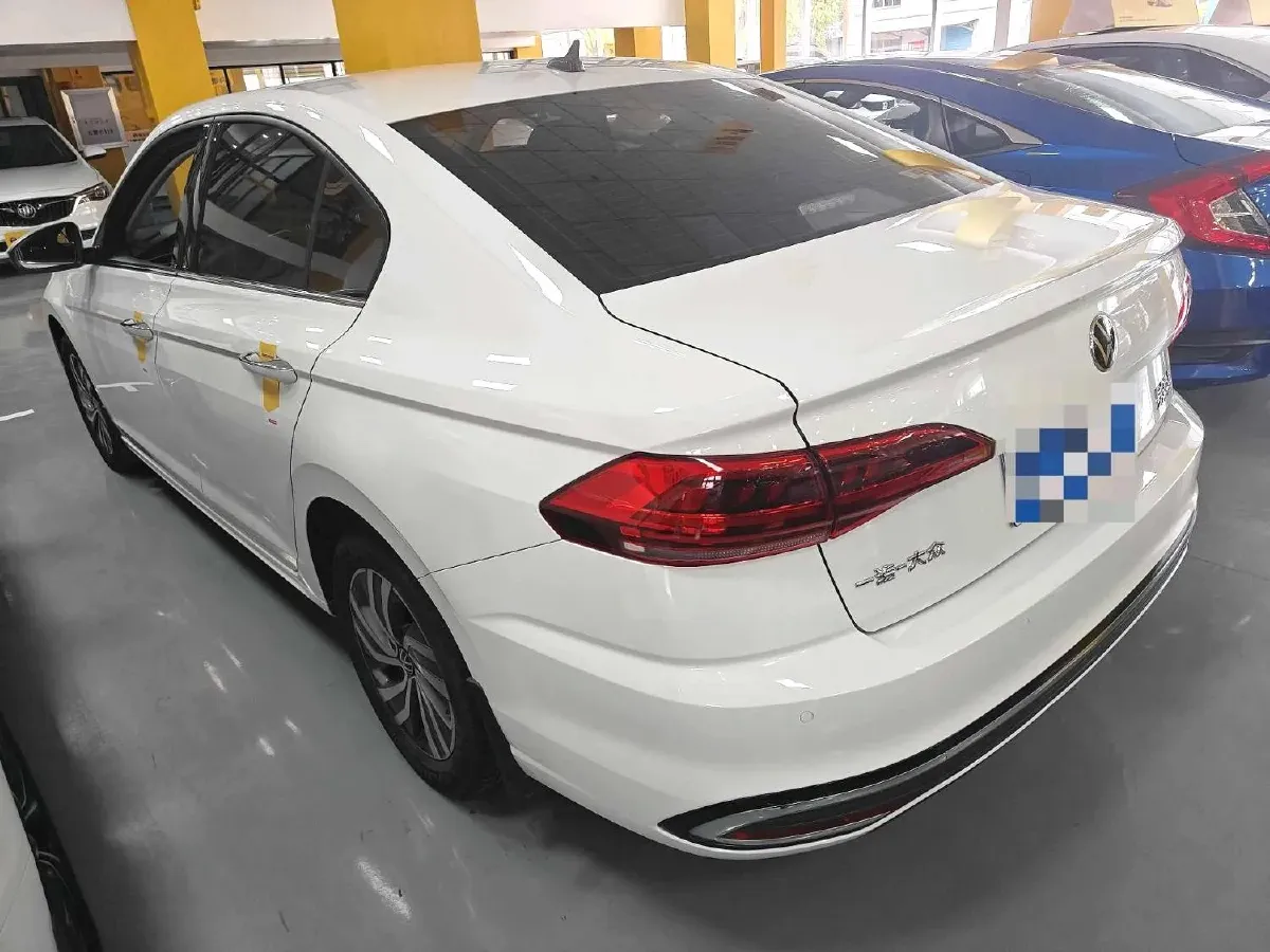 2023 Volkswagen Bora 1.2T 116HP L4 7DCT,autocango,china used car exporter,china ev exporter,chinese used car exporter,chinese used ev exporter