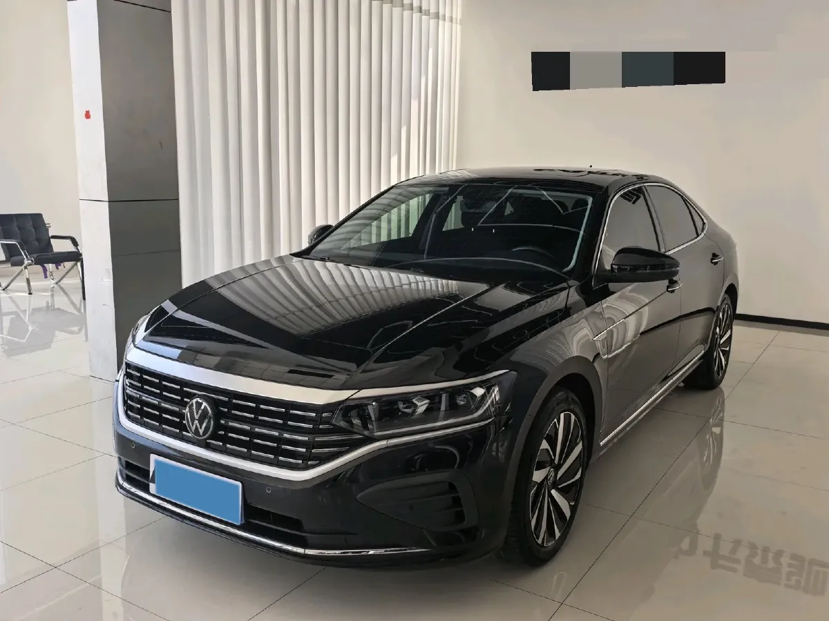 2024 Volkswagen Passat 2.0T 220HP L4 7DCT,autocango,china used car exporter,china ev exporter,chinese used car exporter,chinese used ev exporter