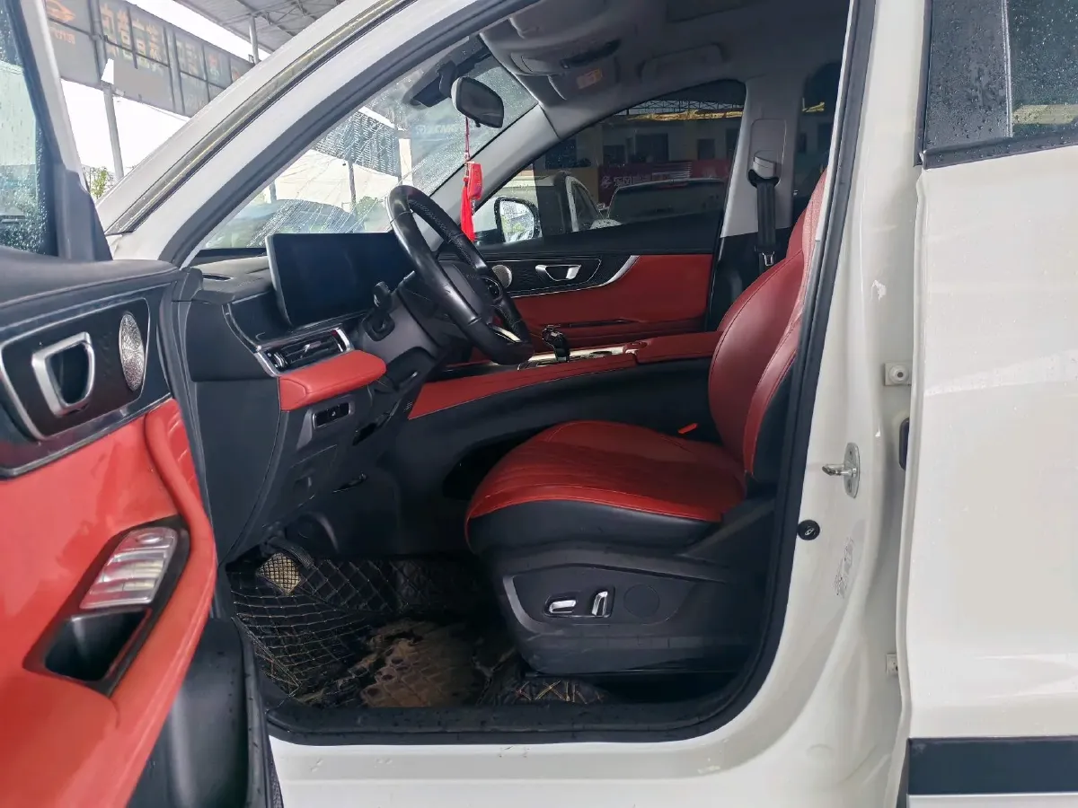 2022 Chery Tiggo 7 1.6T 197HP L4 7DCT,autocango,china used car exporter,china ev exporter,chinese used car exporter,chinese used ev exporter