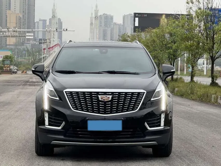2022 Cadillac XT5 2.0T 237HP L4 9AT,autocango,china used car exporter,china ev exporter,chinese used car exporter,chinese used ev exporter
