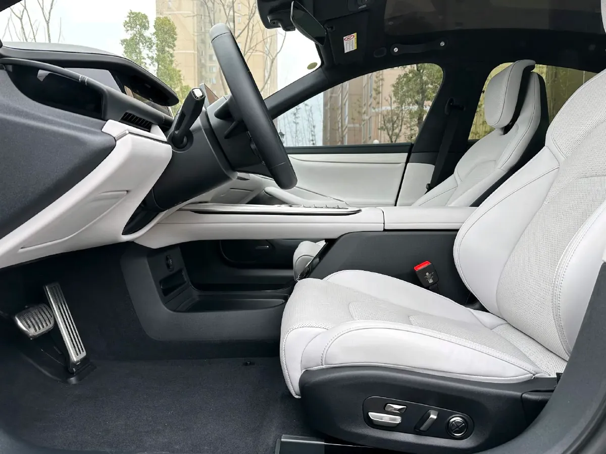 2024 MI SU7 BEV 94.3KWH,autocango,china used car exporter,china ev exporter,chinese used car exporter,chinese used ev exporter