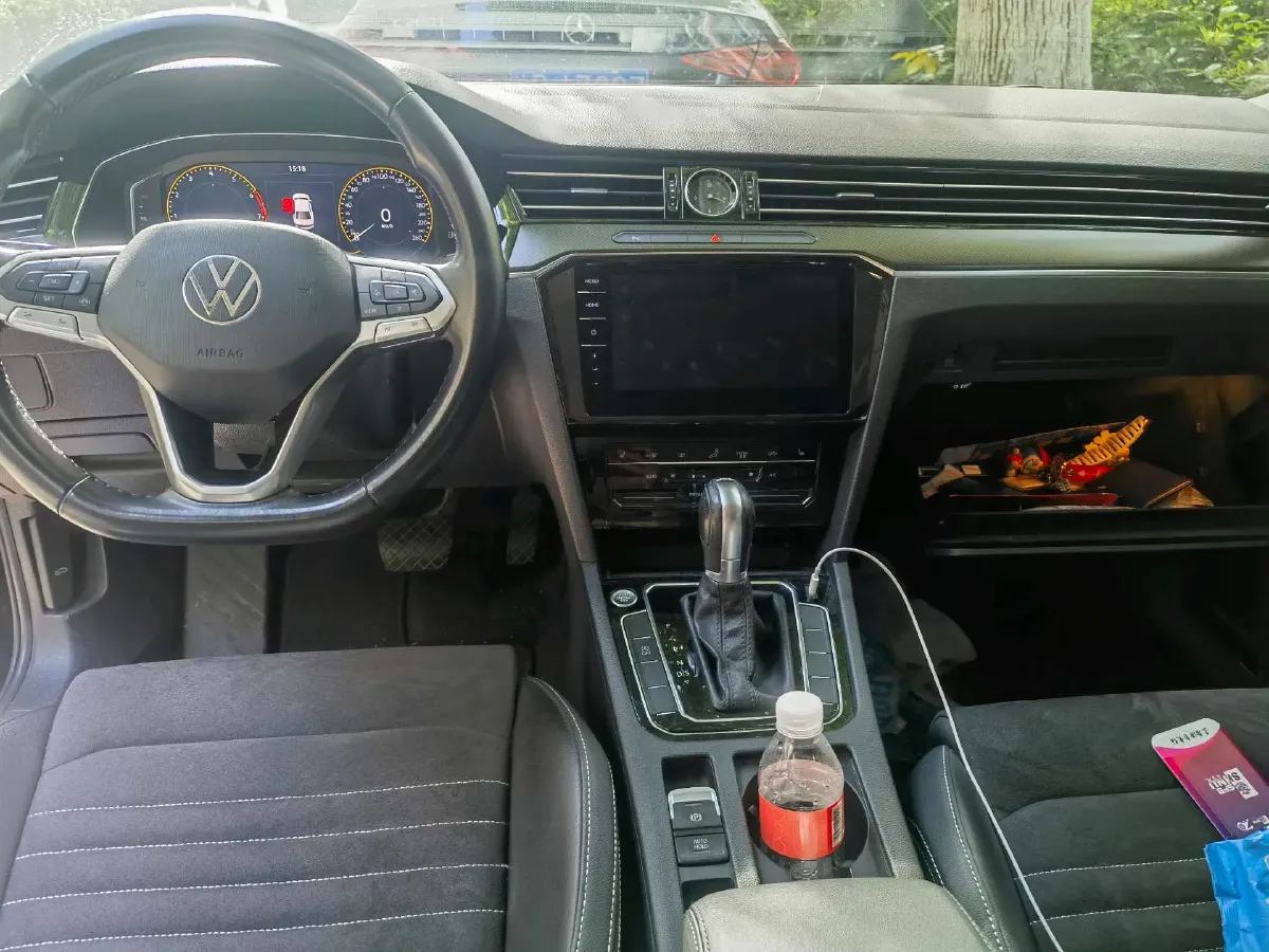 2019 Volkswagen Magotan 2.0T 186HP L4 7DCT,autocango,china used car exporter,china ev exporter,chinese used car exporter,chinese used ev exporter