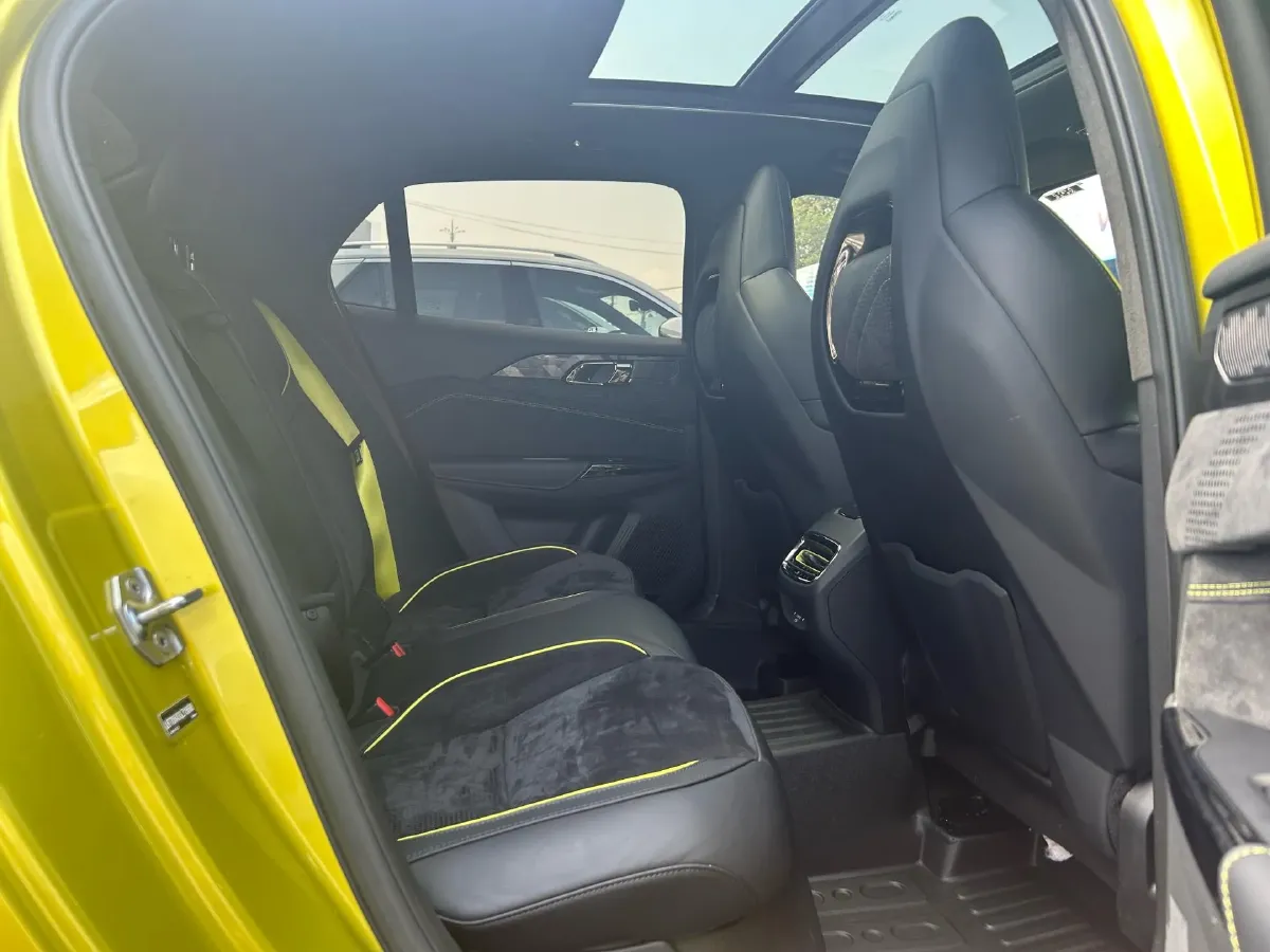 2019 LYNK&CO 03 2.0T 254HP L4 8AT,autocango,china used car exporter,china ev exporter,chinese used car exporter,chinese used ev exporter