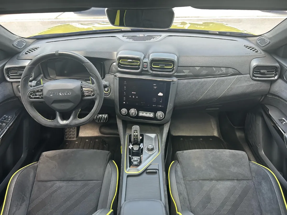 2019 LYNK&CO 03 2.0T 254HP L4 8AT,autocango,china used car exporter,china ev exporter,chinese used car exporter,chinese used ev exporter