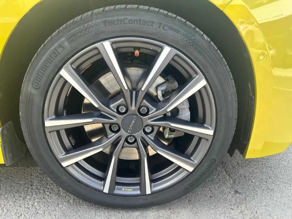 2019 LYNK&CO 03 2.0T 254HP L4 8AT,autocango,china used car exporter,china ev exporter,chinese used car exporter,chinese used ev exporter