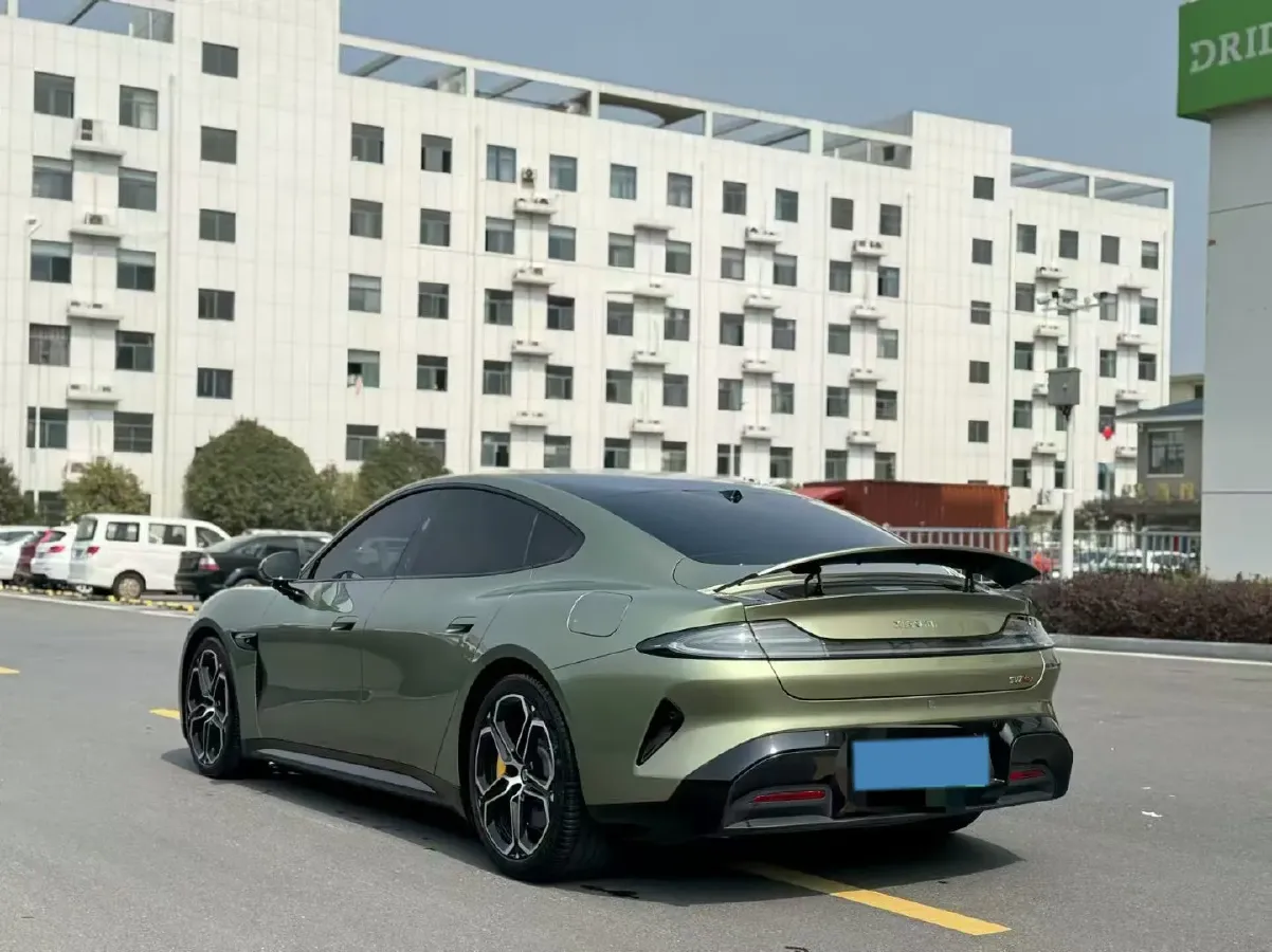 2024 MI SU7 BEV 101KWH,autocango,china used car exporter,china ev exporter,chinese used car exporter,chinese used ev exporter