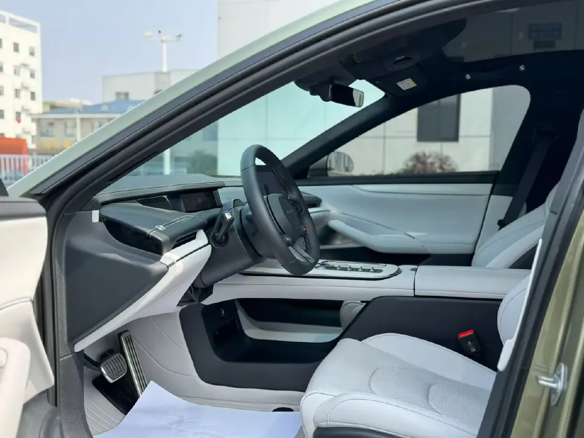 2024 MI SU7 BEV 101KWH,autocango,china used car exporter,china ev exporter,chinese used car exporter,chinese used ev exporter