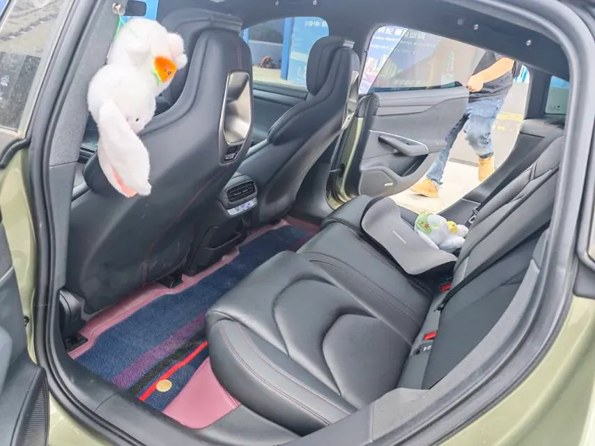 2024 MI SU7 BEV 94.3KWH,autocango,china used car exporter,china ev exporter,chinese used car exporter,chinese used ev exporter