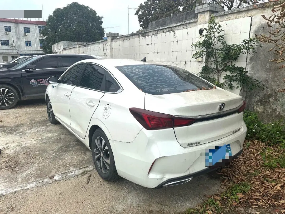 2021 ChangAn Eado 1.6L 128HP L4 CVT,autocango,china used car exporter,china ev exporter,chinese used car exporter,chinese used ev exporter