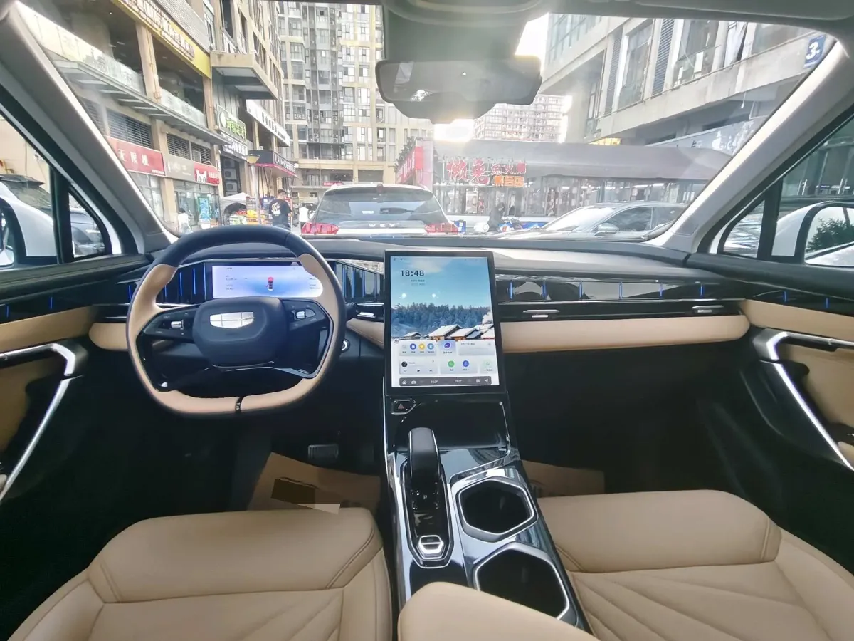 2023 Geely StarRay 1.5T 181HP L4 7DCT,autocango,china used car exporter,china ev exporter,chinese used car exporter,chinese used ev exporter