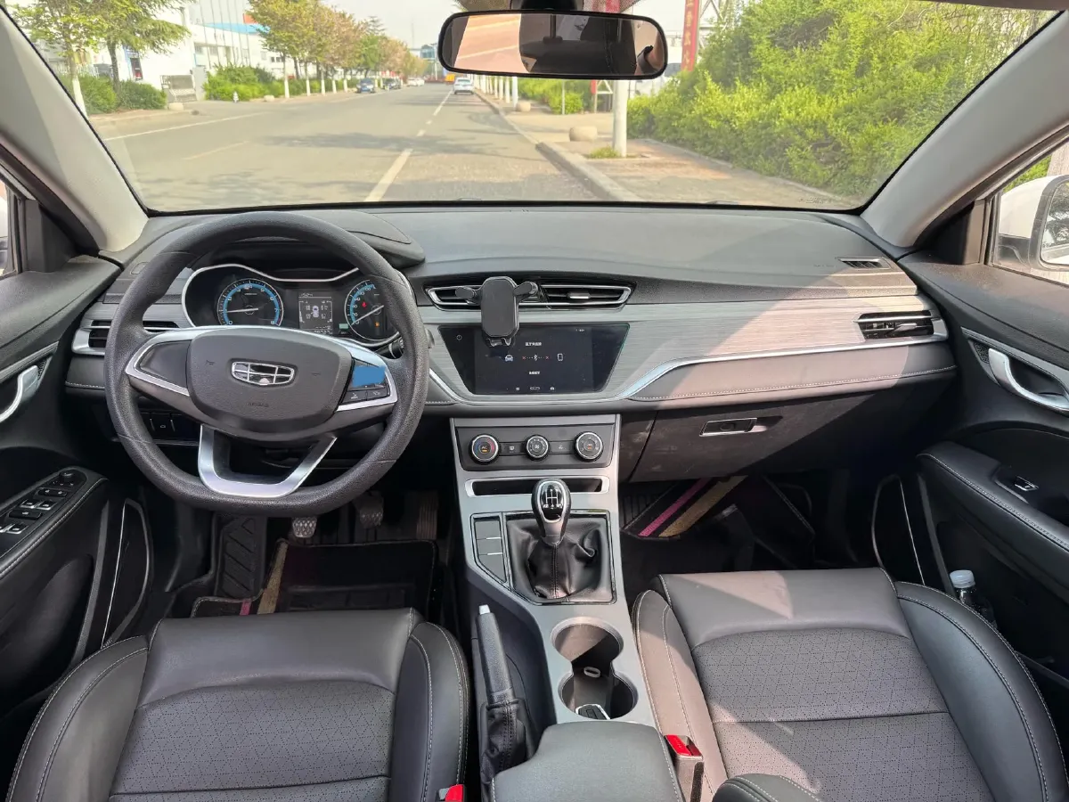 2021 BYD Song 1.5T 160HP L4 6MT,autocango,china used car exporter,china ev exporter,chinese used car exporter,chinese used ev exporter