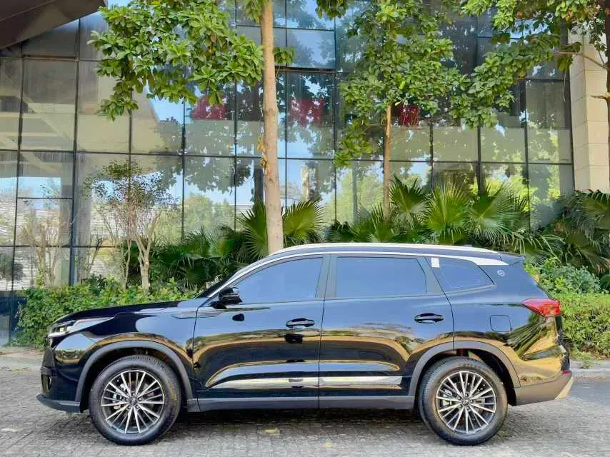 2025 Chery Tiggo 8 PRO 1.6T 197HP L4 7DCT,autocango,china used car exporter,china ev exporter,chinese used car exporter,chinese used ev exporter