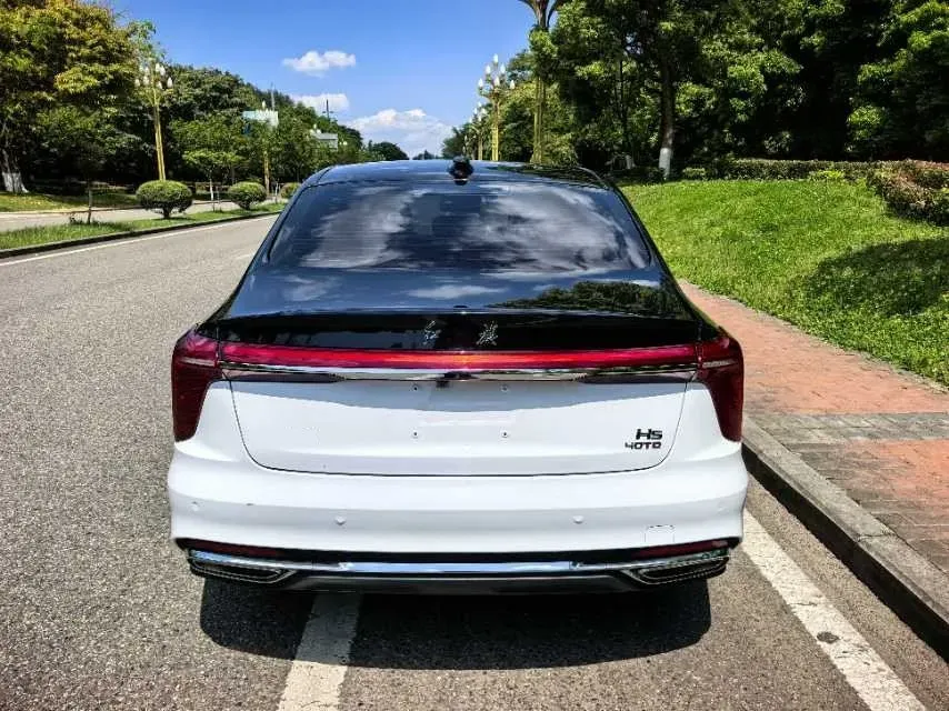 2023 HongQi H5 2.0T 224HP L4 8AT,autocango,china used car exporter,china ev exporter,chinese used car exporter,chinese used ev exporter