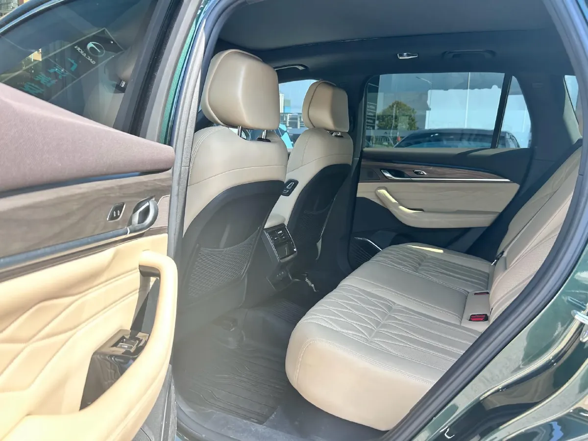 2025 Geely Monjaro 2.0T 238HP L4 8AT,autocango,china used car exporter,china ev exporter,chinese used car exporter,chinese used ev exporter