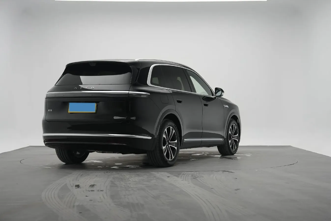 2026 AITO AITO M7 REEV 160HP REEV,autocango,china used car exporter,china ev exporter,chinese used car exporter,chinese used ev exporter