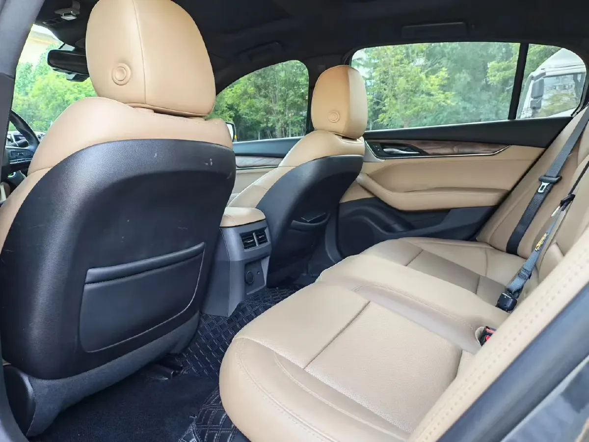 2021 Cadillac CT5 2.0T 237HP L4 10AT,autocango,china used car exporter,china ev exporter,chinese used car exporter,chinese used ev exporter