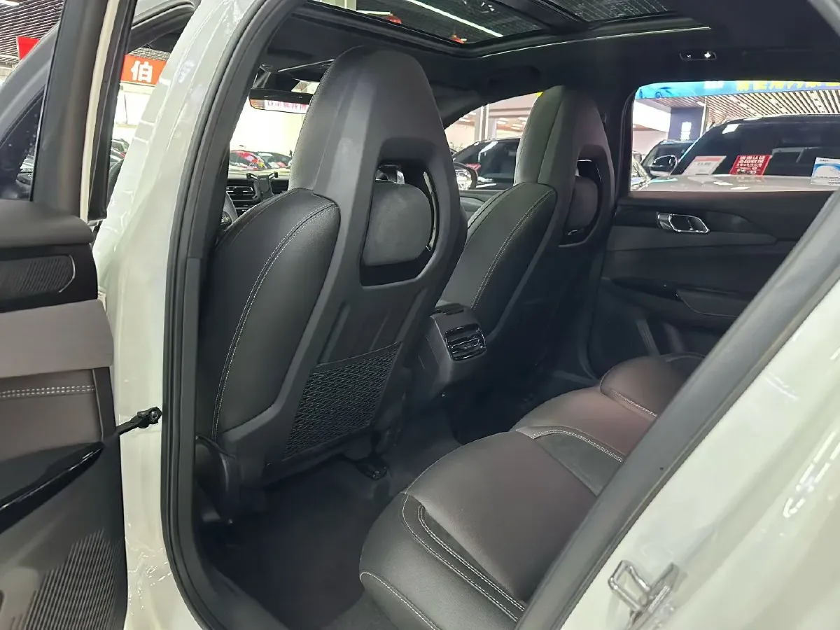 2021 LYNK&CO 03 1.5T 180HP L3 7DCT,autocango,china used car exporter,china ev exporter,chinese used car exporter,chinese used ev exporter