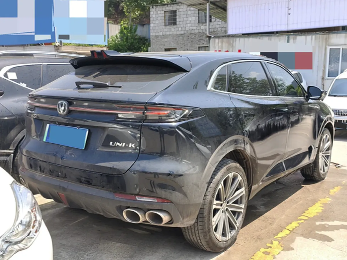 2024 ChangAn UNI-K 2.0T 233HP L4 8AT,autocango,china used car exporter,china ev exporter,chinese used car exporter,chinese used ev exporter