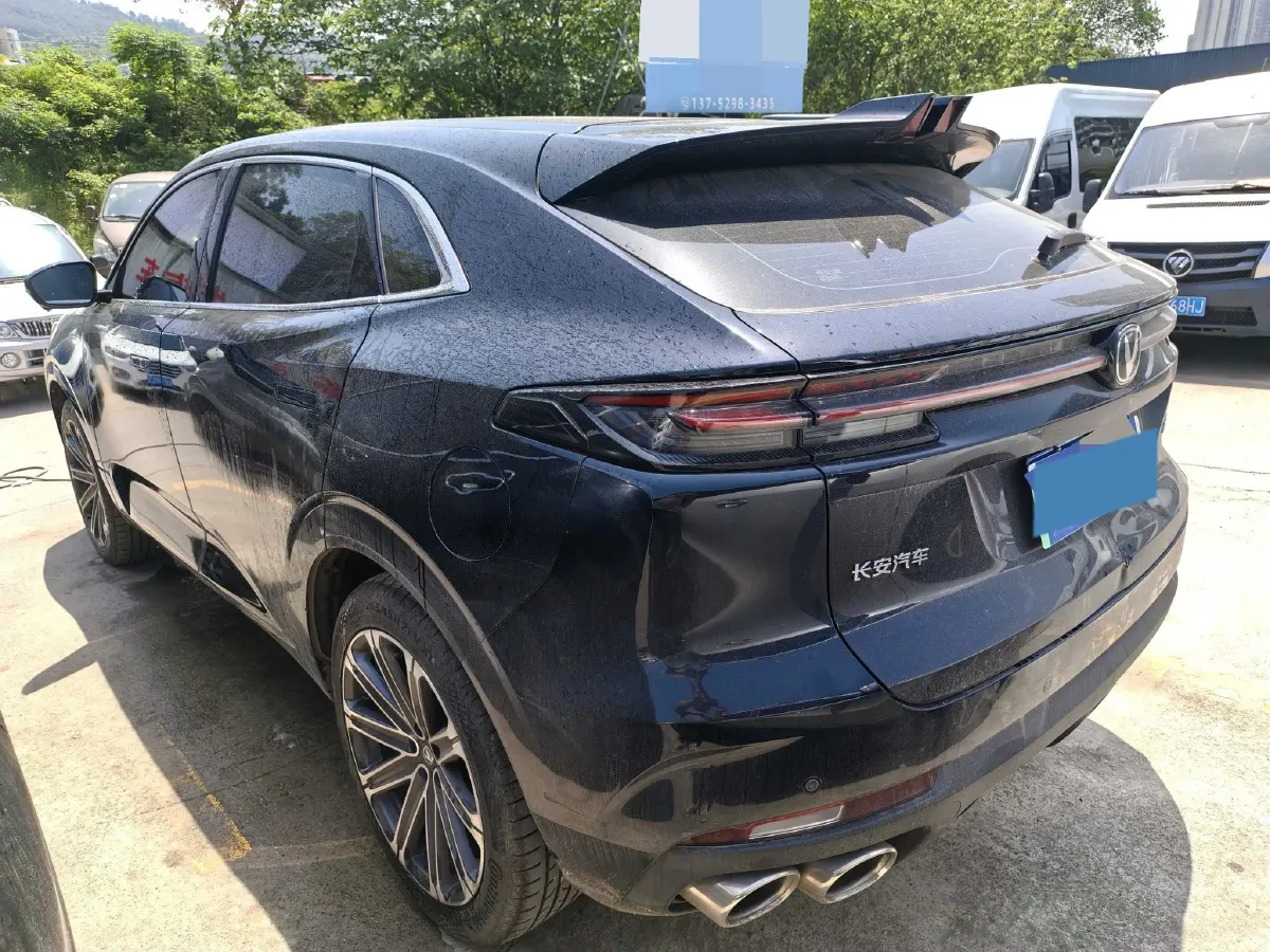 2024 ChangAn UNI-K 2.0T 233HP L4 8AT,autocango,china used car exporter,china ev exporter,chinese used car exporter,chinese used ev exporter