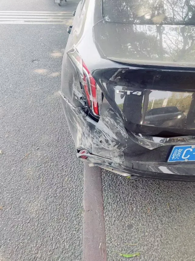 2020 Cadillac CT4 2.0T 237HP L4 8AT,autocango,china used car exporter,china ev exporter,chinese used car exporter,chinese used ev exporter