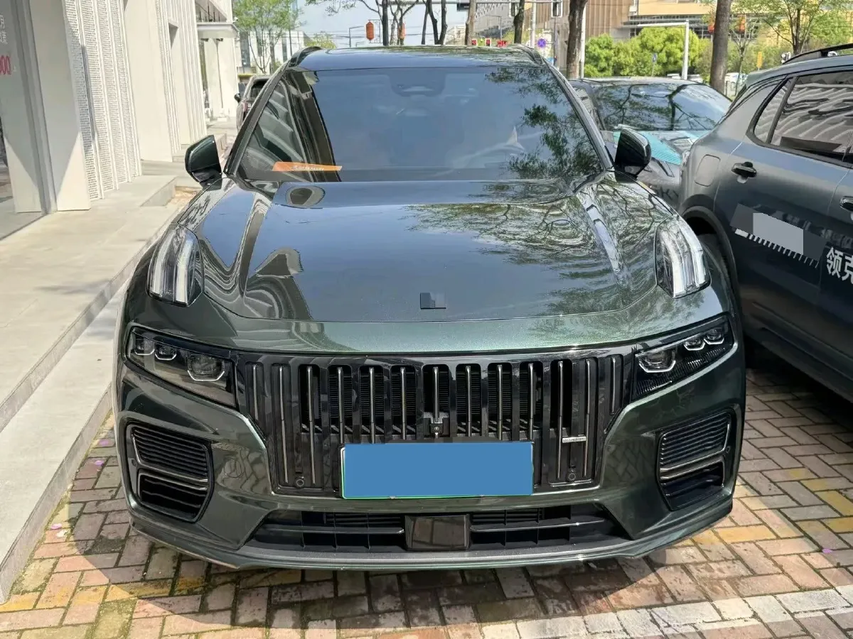 2021 Kia Carnival 2.0T 233HP L4 8AT,autocango,china used car exporter,china ev exporter,chinese used car exporter,chinese used ev exporter