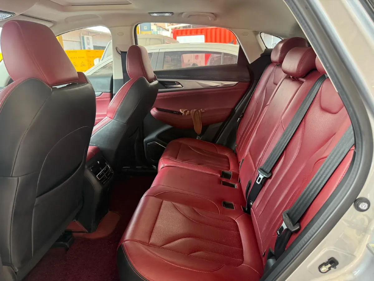 2021 ChangAn CS85 Coupe 1.5T 178HP L4 7DCT,autocango,china used car exporter,china ev exporter,chinese used car exporter,chinese used ev exporter