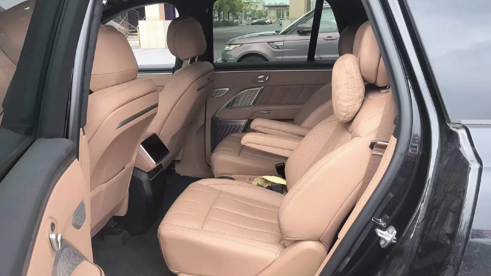 2025 ONVO L90 BEV,autocango,china used car exporter,china ev exporter,chinese used car exporter,chinese used ev exporter