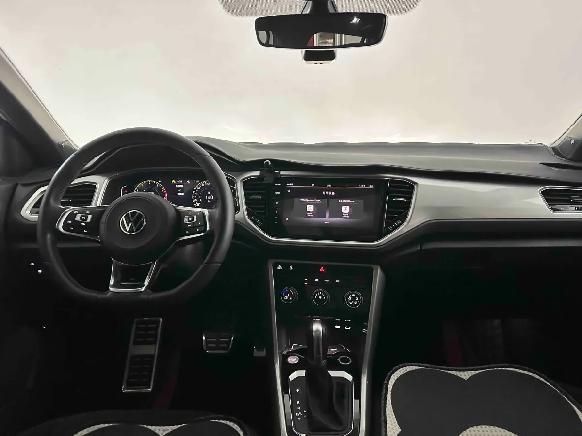 2022 Volkswagen T-Roc 1.4T 150HP L4 7DCT,autocango,china used car exporter,china ev exporter,chinese used car exporter,chinese used ev exporter