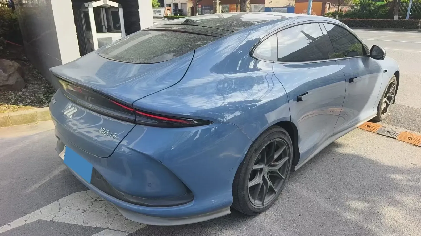 2024 IM L6 BEV 75KWH,autocango,china used car exporter,china ev exporter,chinese used car exporter,chinese used ev exporter