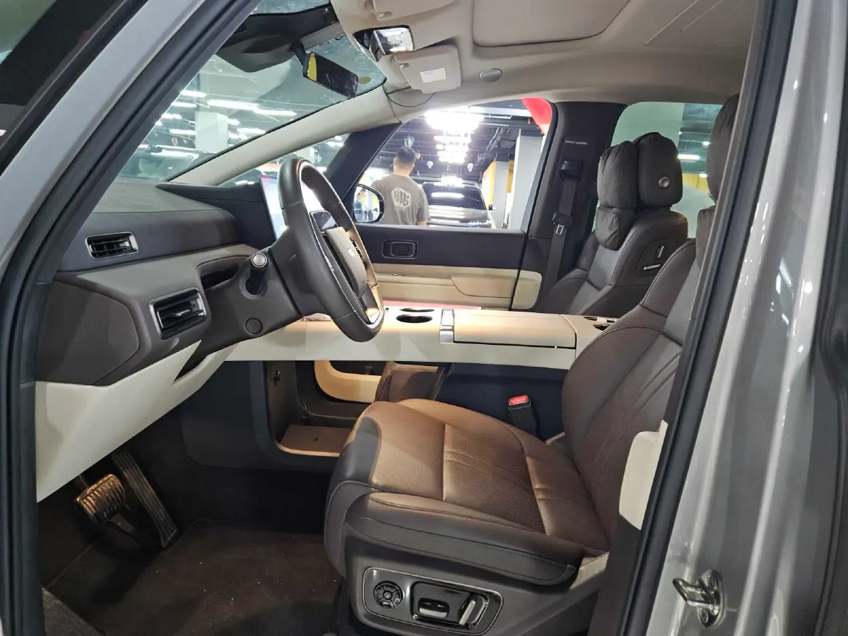 2024 Li MEGA BEV 102.7KWH,autocango,china used car exporter,china ev exporter,chinese used car exporter,chinese used ev exporter