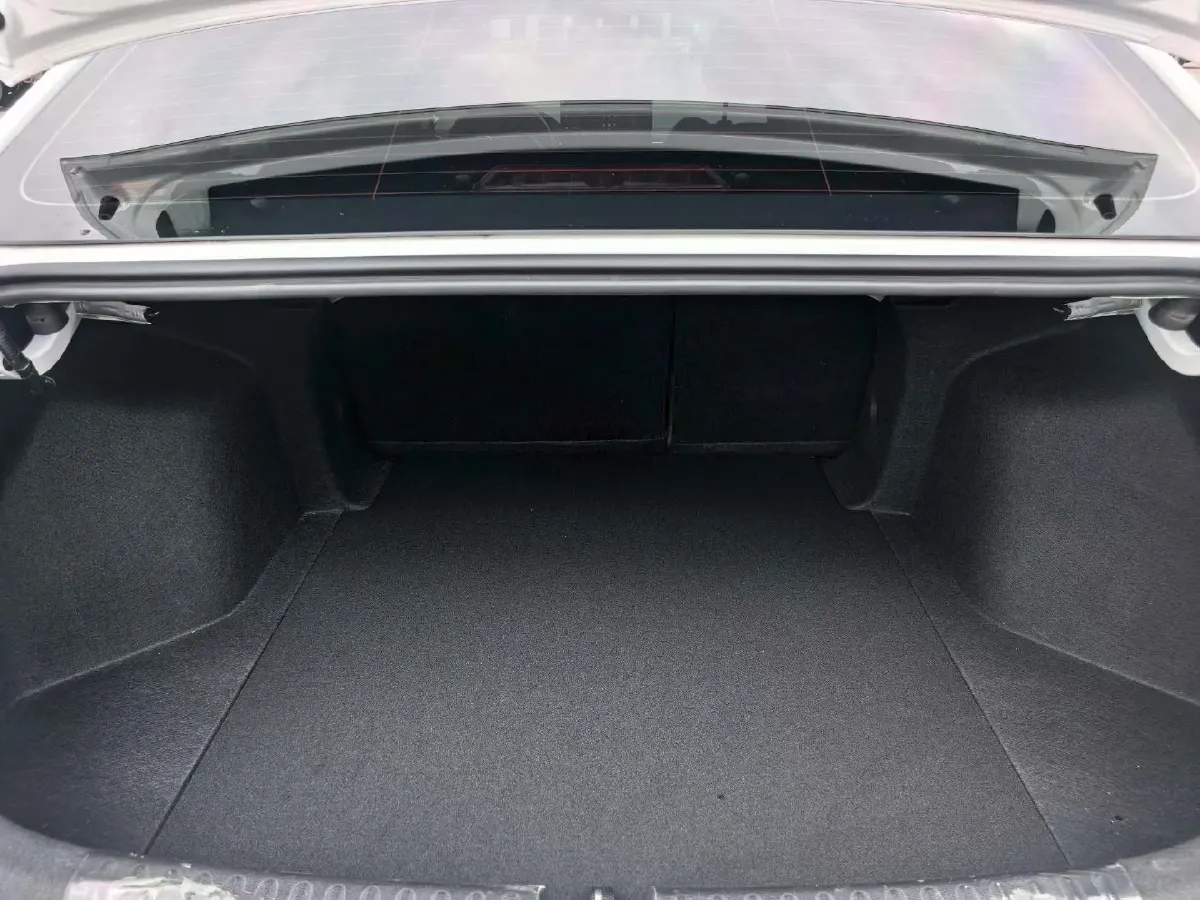 2023 Geely Emgrand 1.5L 127HP L4 CVT,autocango,china used car exporter,china ev exporter,chinese used car exporter,chinese used ev exporter