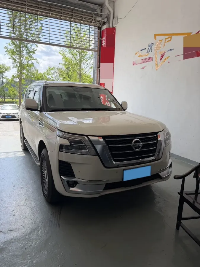 2018 Nissan Patrol 4.0L 279HP V6 7AT,autocango,china used car exporter,china ev exporter,chinese used car exporter,chinese used ev exporter